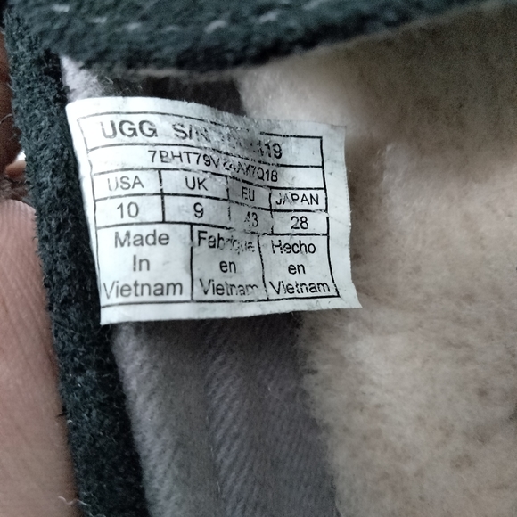 UGG slippers for man - Picture 8 of 9